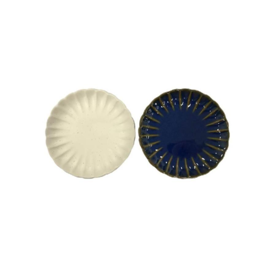 Chrysanthemum Small Plate 10cm