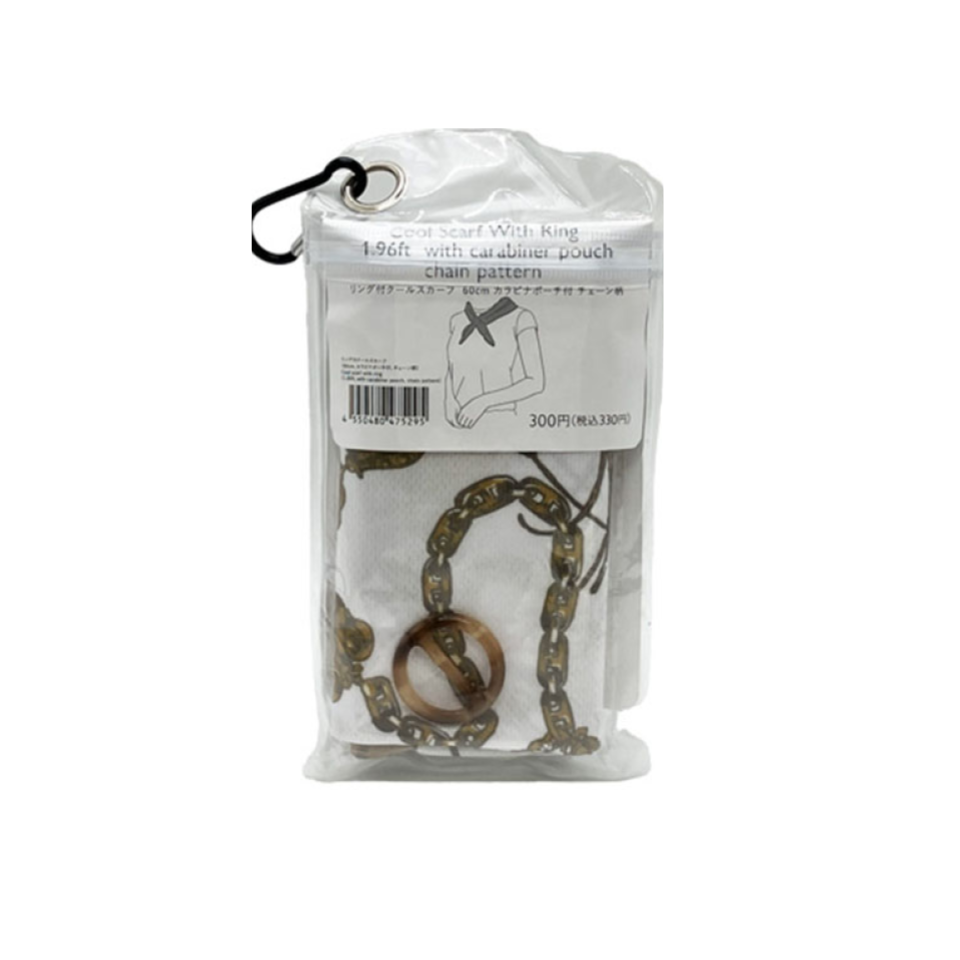 Cool Scarf with Ring and Carabiner Pouch Chain Pattern