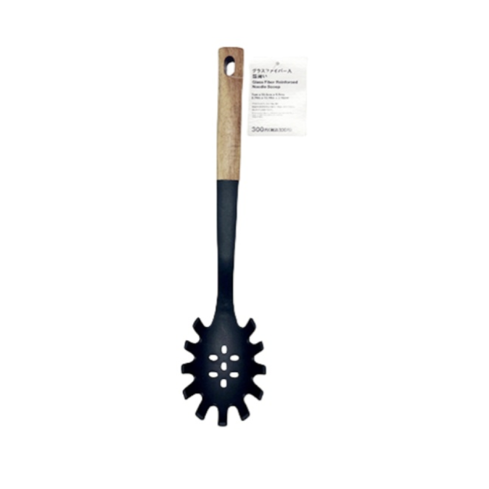 Glass Fiber Reinforced PBT Noodle Scoop