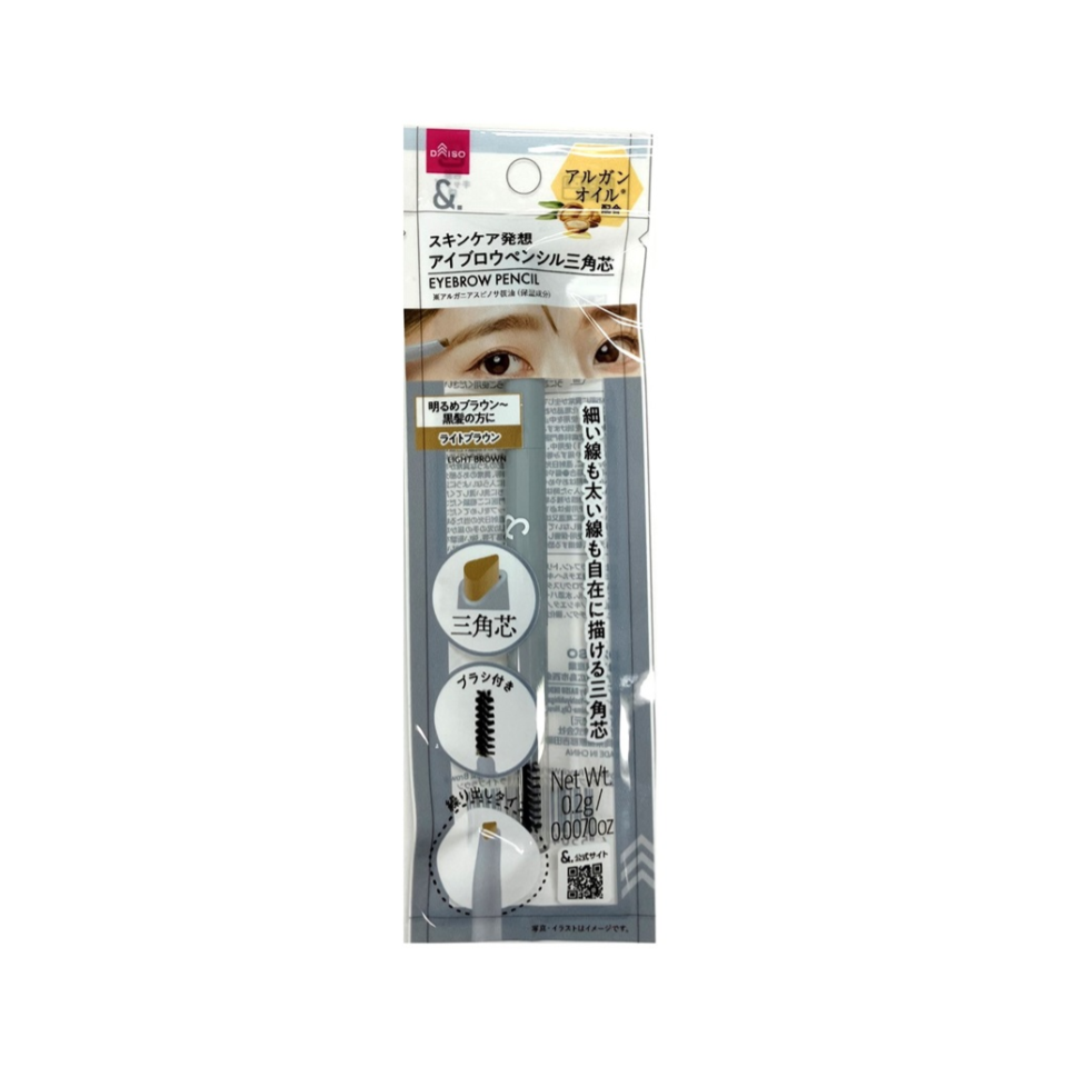 &.Eyebrow Pencil with Triangular Tip Light Brown